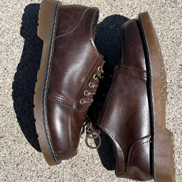 Boots - Picture 3 of 3